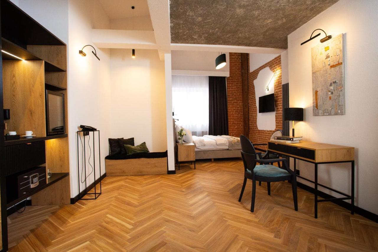 Hotel Teatr Krakkó Kültér fotó