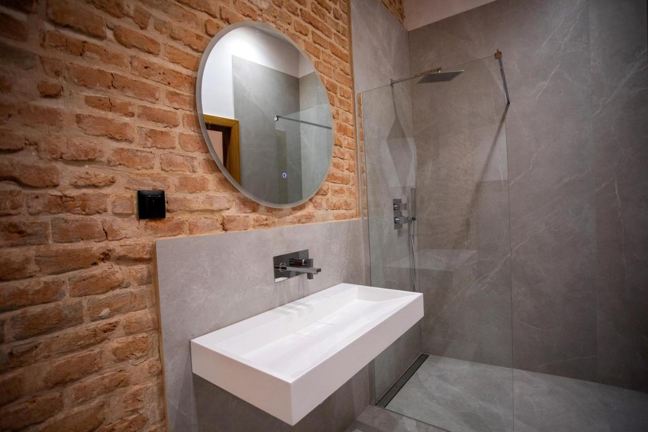 Hotel Teatr Krakkó Kültér fotó