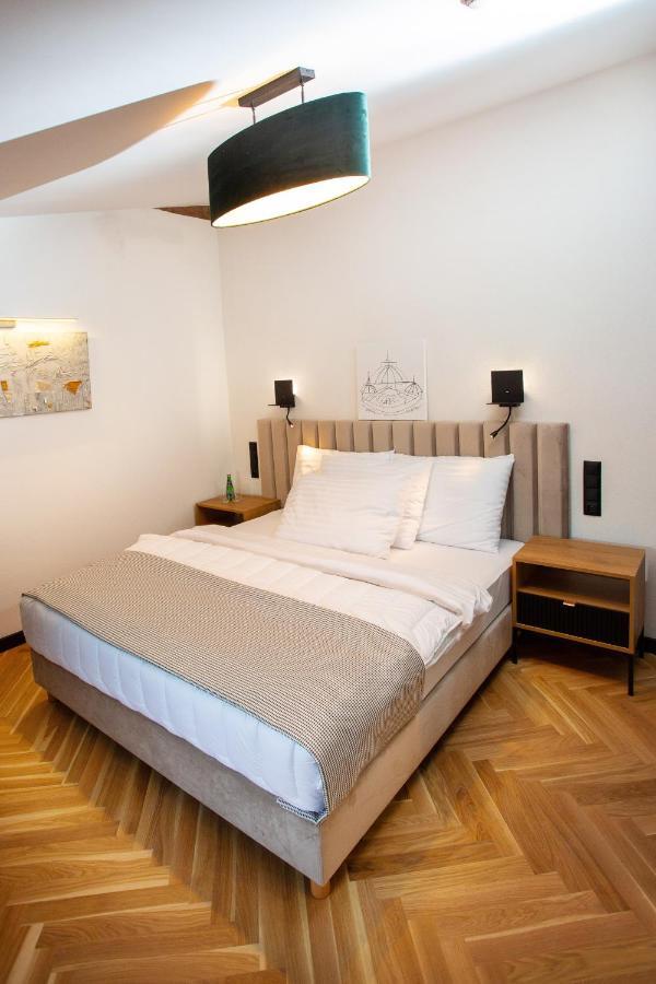 Hotel Teatr Krakkó Kültér fotó