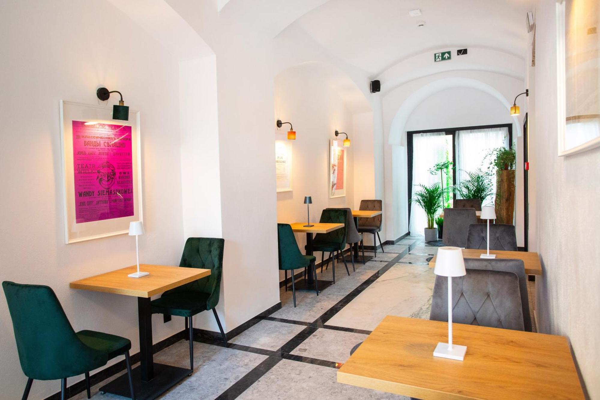 Hotel Teatr Krakkó Kültér fotó